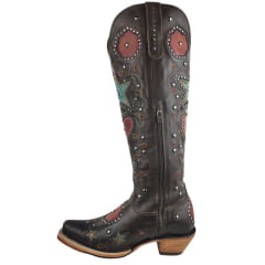Bota Texana Feminina Goyazes Bico Fino Cano Alto Fashion Couro Mustang Tabaco Bordados Coloridos Ref: 259806-CC