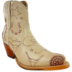Bota Texana Feminina Goyazes Bico Fino Couro Waco Cano Curto Off White Solado Injetado Ref: 254501-CC