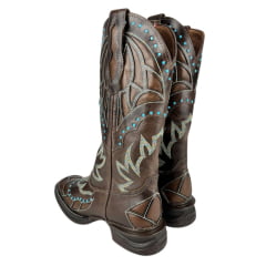 Bota Texana Feminina Goyazes Bico Quadrado Couro Atlanta Café Bordado Solado Jump Ref: 243206-CJ