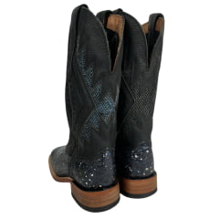 Bota Texana Feminina Goyazes Couro Cobra Pyton Estrelado Pitstop Preto Bico Quadrado Ref: 236401-CCC