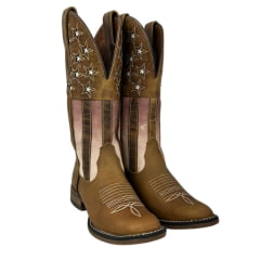 Bota Texana Feminina Goyazes Couro Dallas Furta Cor Bico Quadrado Solado Flex Com Desenhos de Estrela Ref.223209 CF