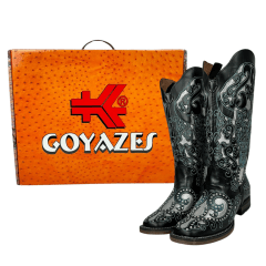 Bota Texana Feminina Goyazes Couro Mustang Preto Bico Quadrado Com Detalhes Prata E Azul Claro REF: 243205-CF