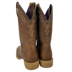 Bota Texana Feminina Jácomo Bico Quadrado Couro Fóssil Bufalino Saar Com Bordado Creme Ref.4841/UFA