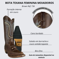 Bota Texana Feminina Os Moiadeiros Bico Fino Couro Fóssil Brown Com Bordado Cru/Rosa E Azul Ref:736