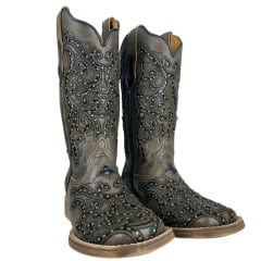 Bota Texana Feminina Vimar Bico Quadrado Couro Roc Metalizado Bordado Fundo Preto Tachinhas Douradas Ref:13258