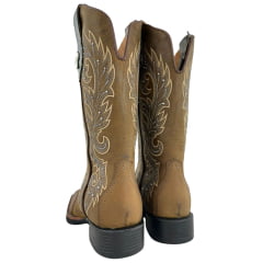 Bota Texana Feminina Vimar Boots Bico Quadrado Couro Fóssil Metal Com Bordado Tachinha Sola VTS VO15F2 Ref:13279