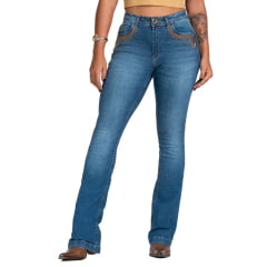 Calça Feminina Buphallos Jeans Azul Stonado Bootcut Com Bordados Em Pedras Brilhantes E Cavalos Nos Bolsos REF: BPL1224