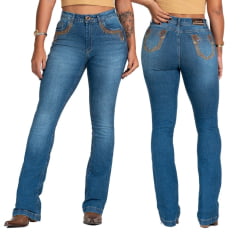 Calça Feminina Buphallos Jeans Azul Stonado Bootcut Com Bordados Em Pedras Brilhantes E Cavalos Nos Bolsos REF: BPL1224