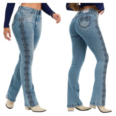 Calça Feminina Buphallos Jeans Delavê Bootcut Com Bordado Em Strass Frontal Luxo - REF: BPL945