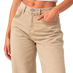 Calça Feminina Consciência Jeans Wide Leg Caqui Claro Com Lapela Alinhavada Bege Escuro- Ref:25684