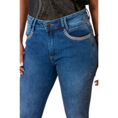 Calça Feminina Minuty Jeans Médio Cós Médio Flare Com Bordado Bolsos Ref:241743