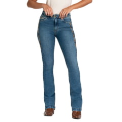 Calça Feminina Stabulos Jeans Azul Stonado Bootcut Com Bordados Nas Laterais E Bolsos Traseiros REF: STB493