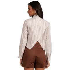 Camisa Cropped Feminina Moon Horse Millie Off White Listrada Ref: 01.10.406