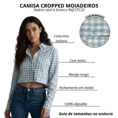 Camisa Cropped Feminina Os Moiadeiros Manga Longa Xadrez Azul Claro E Branco Com Bolso E Logo Azul Ref:CFC32