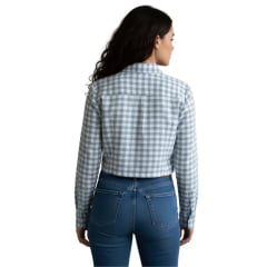 Camisa Cropped Feminina Os Moiadeiros Manga Longa Xadrez Azul Claro E Branco Com Bolso E Logo Azul Ref:CFC32
