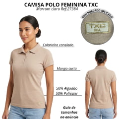 Camisa Polo Feminina TXC Slim Manga Curta Marrom Claro Com Detalhe Bordô E Logo Bordado Dourado Ref:27384