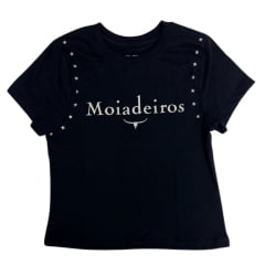 Camiseta Cropped Feminino Os Moiadeiros Manga Curta Preta Com Bordado Estrelas E Estampado Logo Cinza Ref:CRMF60