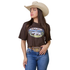 Cropped Feminino Texas Farm Oversized Manga Curta Marrom Café Estampa Logo Caramelo Ref:CCO005