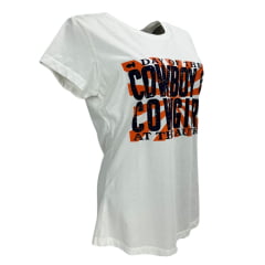 Camiseta Feminina Marikota Western Off White Manga Curta Estampa Cowboy E Cowgirl Ref:M2025-006