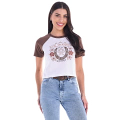 Camiseta Feminina Ox Horns Raglan Manga Curta Creme/Marrom Bordado Flores E Brilho Ref: 6536