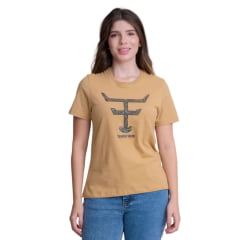 Camiseta Feminina Texas Farm Soft Friends Hip Manga Curta Caramelo Claro Logo Estampado Preto/Verde Ref:CFS006