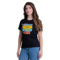 Camiseta Feminina Texas Farm Soft Friends Hip Manga Curta Preto Logo Estampado Preto/Azul E Amarelo  Ref:CFS0001