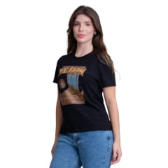Camiseta Feminina Texas Farm Soft Friends Hip Manga Curta Preto Estampado Logo E Botas Ref:CFS0008