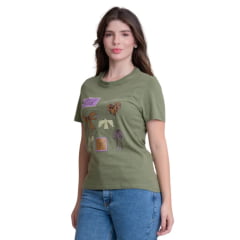 Camiseta Feminina Texas Farm Soft Friends Hip Manga Curta Verde Herbal Laço E Chapéu E Coração Ref:CFS0005
