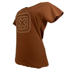 Camiseta Feminina TXC Manga Curta Slim Meia Malha Marrom Bordada Logo Creme E Dourado Ref:51128