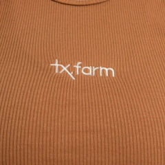 Regata Feminina Texas Farm Canelada Western Show Marrom Capuccino Com Logo Bege Ref:RT0002