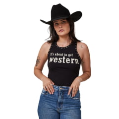 Camiseta Regata Feminina Turkese Malha Canelada Preto Estampa Its About Western Em Cru E Detalhes Tachinhas Ref:RC20