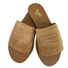 Sandália Rasteirinha Zenz Western Couro Camurça Caramelo Bordado Florão Ref: ZW0325070-1910